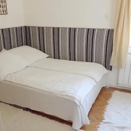 Bed & Breakfast Sunshine Apartman Segedín